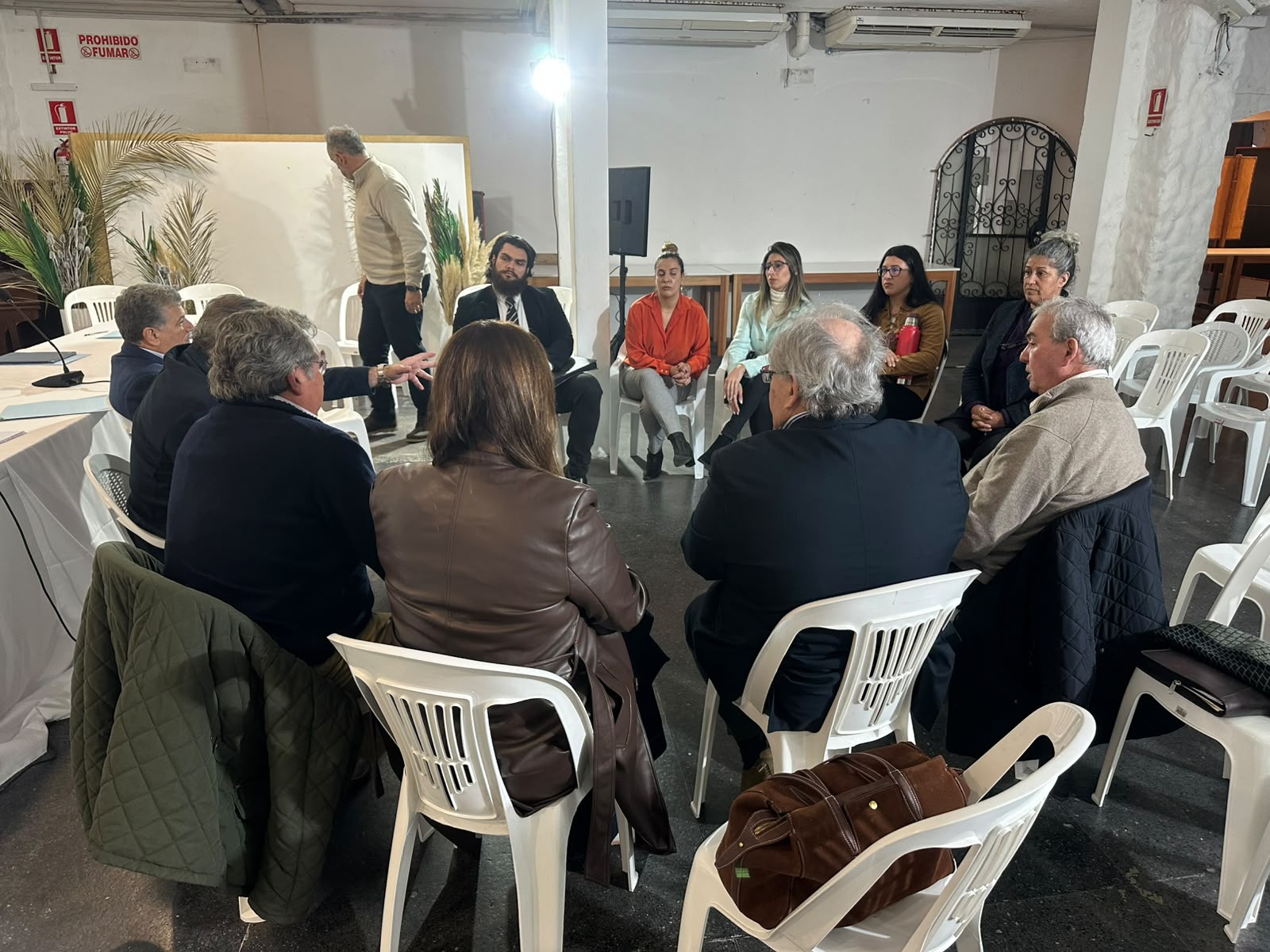 Directorio del Partido Nacional sesionó en Maldonado y reafirmó su agenda de descentralización, seguridad y control al Gobierno